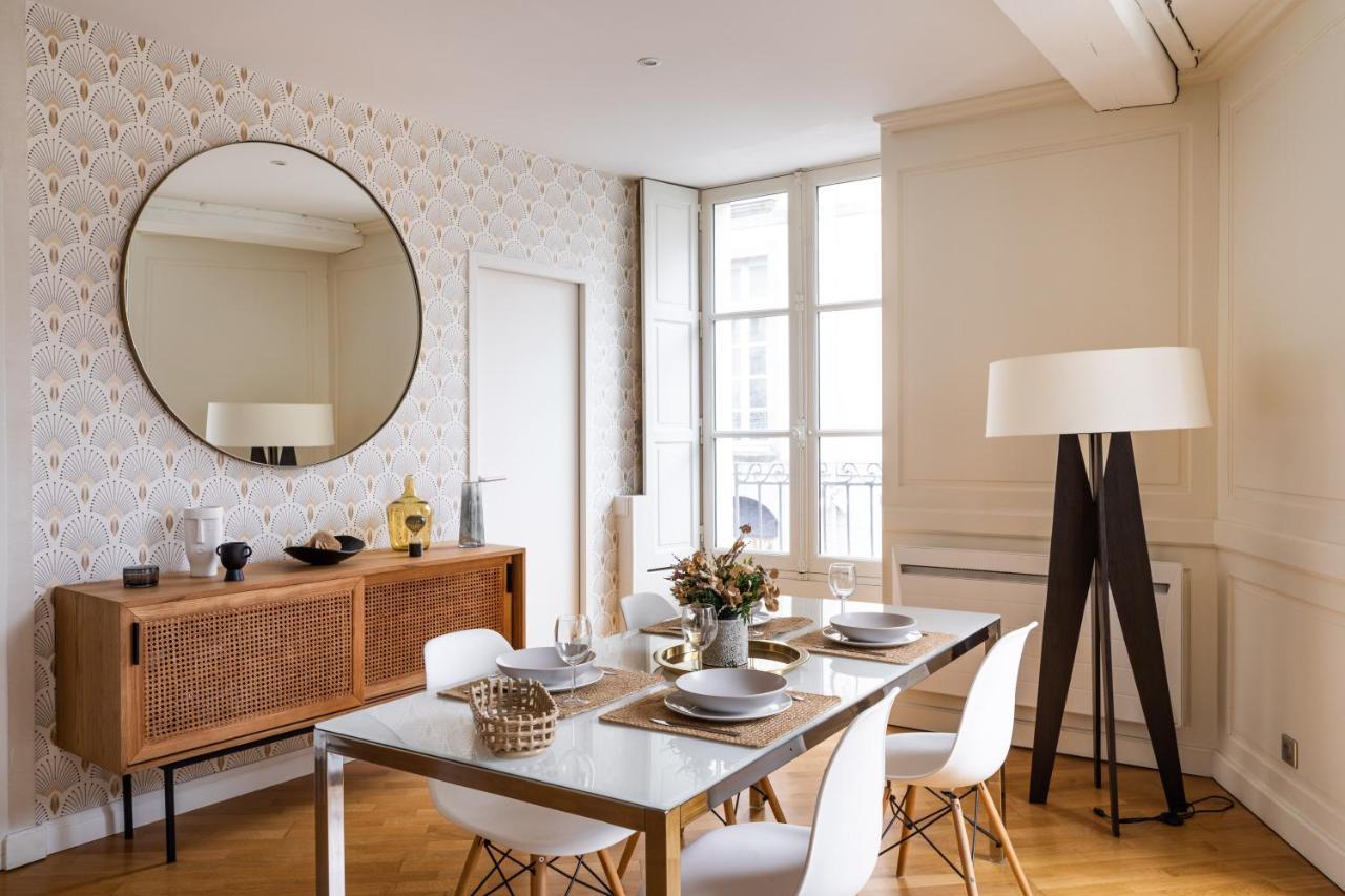 La Tourelle & L'Honore - 2 Appartements Dans Le Centre Historique De 렌 외부 사진