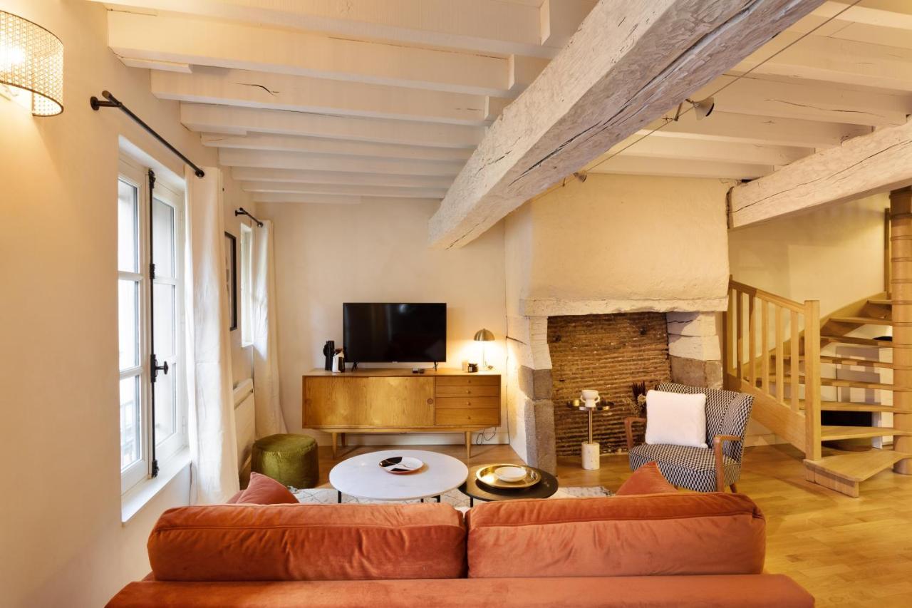La Tourelle & L'Honore - 2 Appartements Dans Le Centre Historique De 렌 외부 사진
